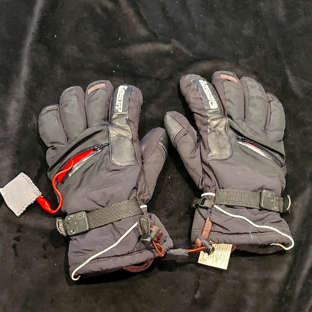 Black and Red Ski Gloves Scott Heat Element Gloves